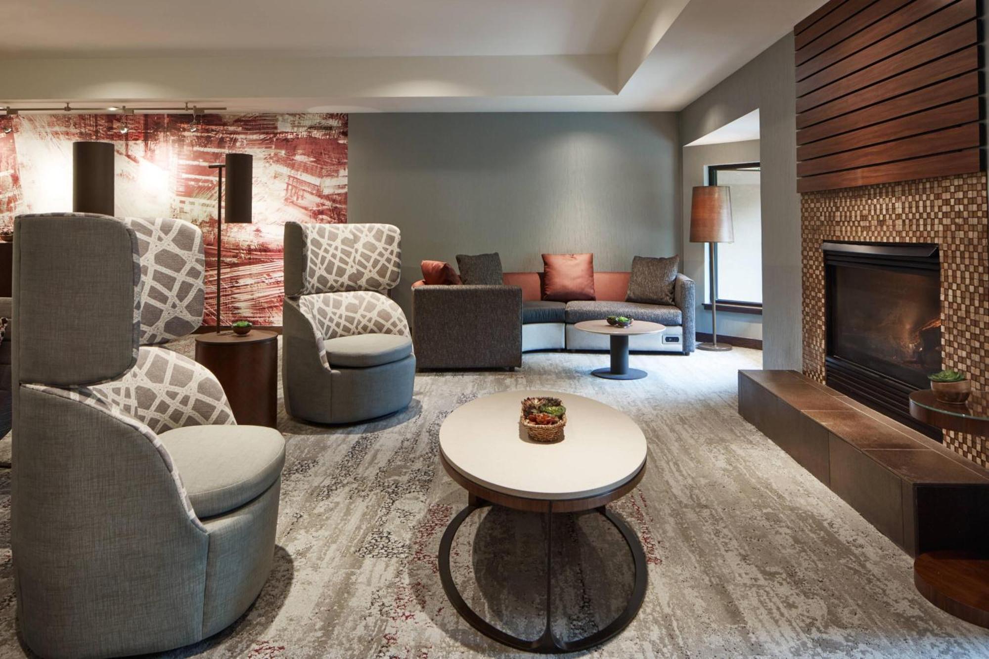 Courtyard By Marriott Portland Southeast/קלקאמאס מראה חיצוני תמונה