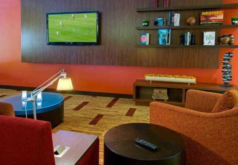 Courtyard By Marriott Portland Southeast/קלקאמאס מראה חיצוני תמונה