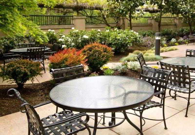 Courtyard By Marriott Portland Southeast/קלקאמאס מראה חיצוני תמונה