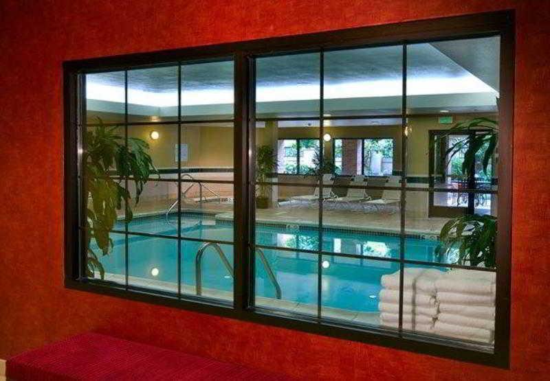 Courtyard By Marriott Portland Southeast/קלקאמאס מתקנים תמונה